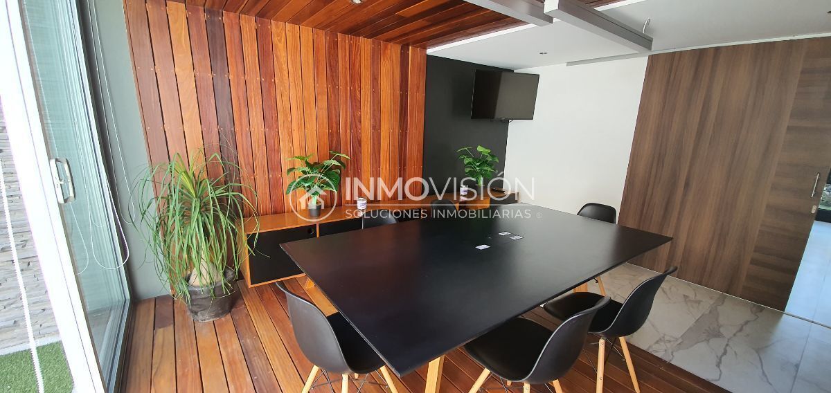 9 of 10: Sala de juntas - área común