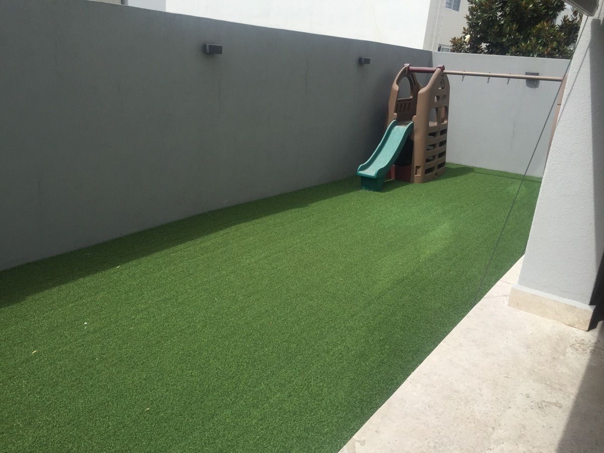 15 de 16: jardín espacioso y terraza