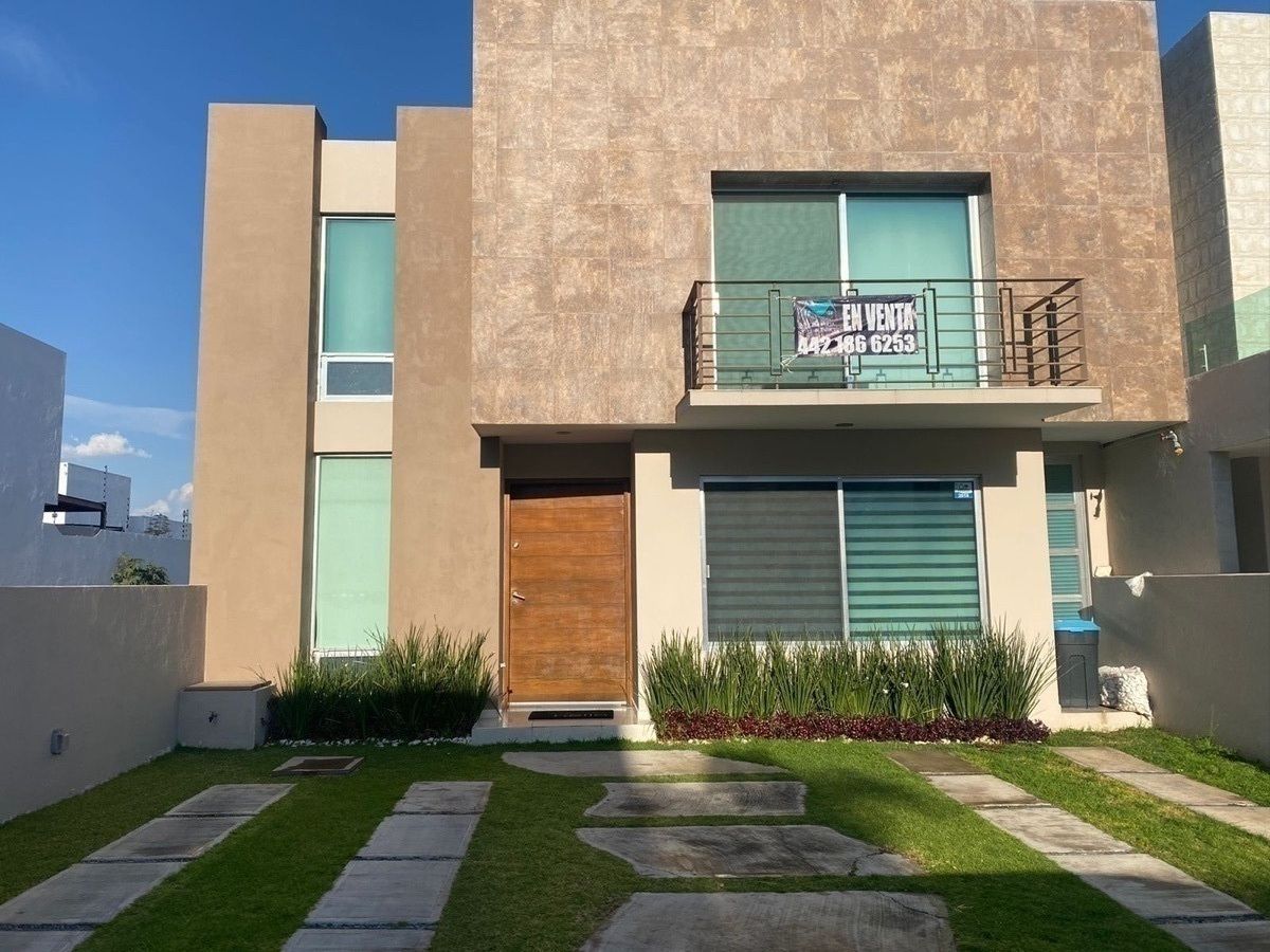 1 de 26: Fachada garage doble 