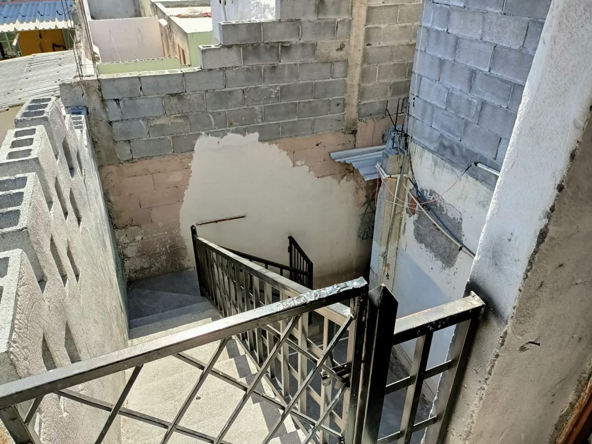24 de 28