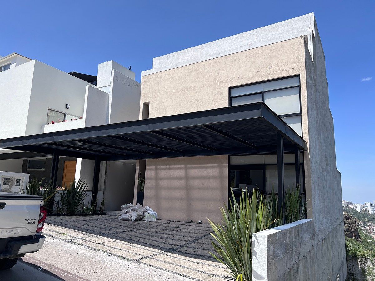 Casa Venta Centrica Increible Vista Amplia Privada Coto en Milenio III Queretaro, foto 1 de 38