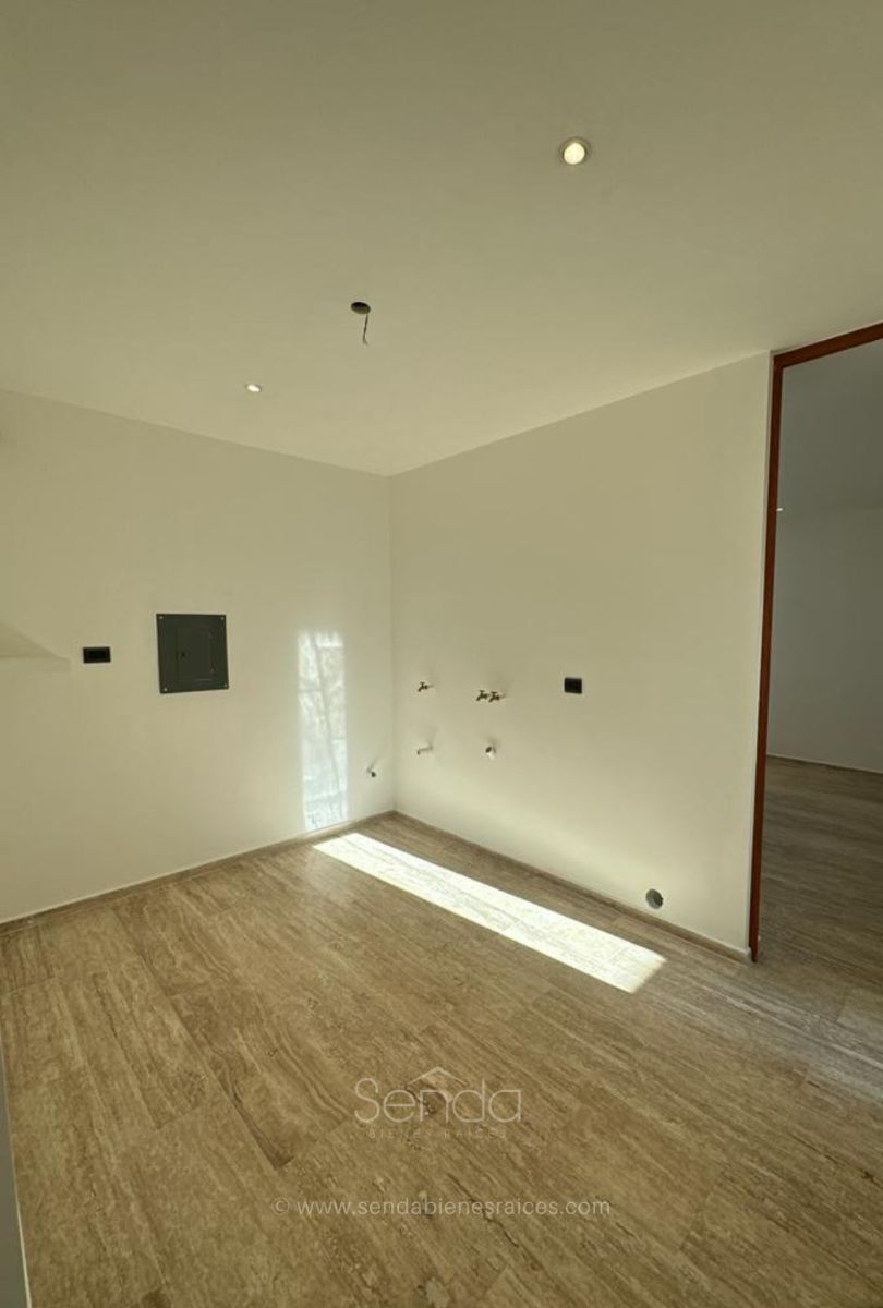 15 de 16: Cuarto de Servicio