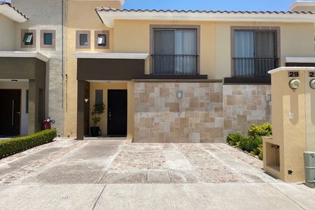 Casa amueblada en renta en Privanza Gratamira, al norte de Aguascalientes,  | EasyBroker