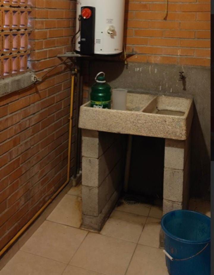 3 de 9