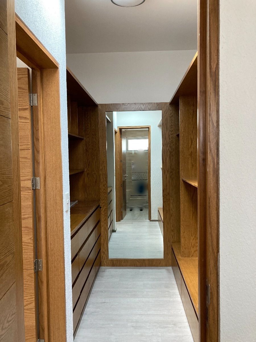 21 de 31: VESTIDOR REC PRINCIPAL