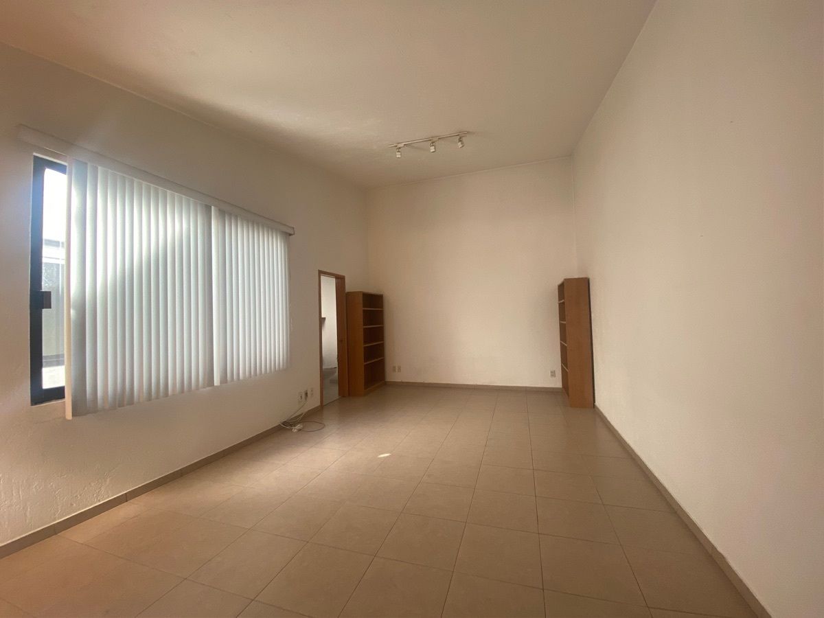 Apartment in San José de los Cedros, Cuajimalpa de Morelos, photo 15 of 17