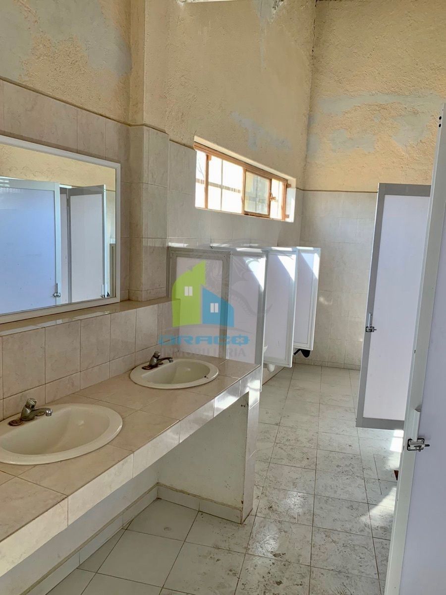 Bodega comercial en Ajuchitlán, Colón, foto 17 de 35