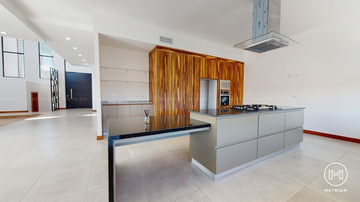 5 of 20: Cocina