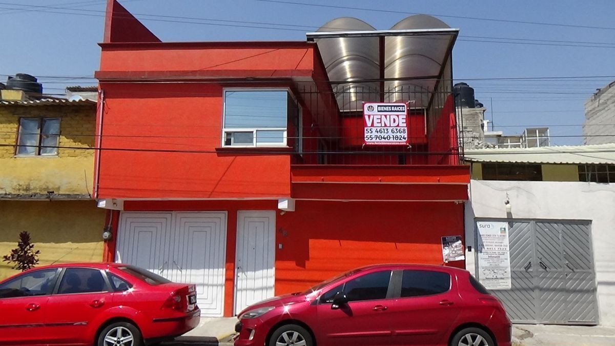 1 de 18: Fachada del inmueble.