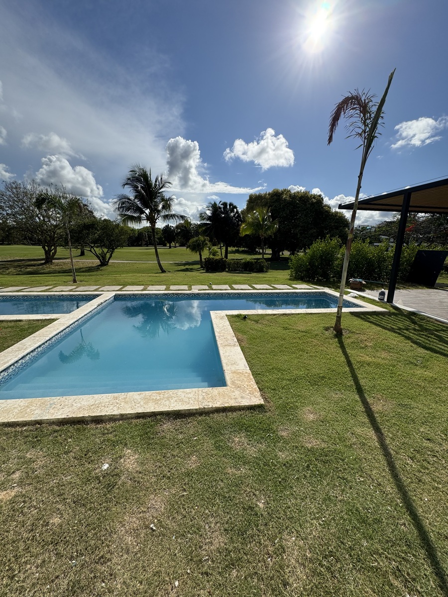 4 de 25: Piscina privada