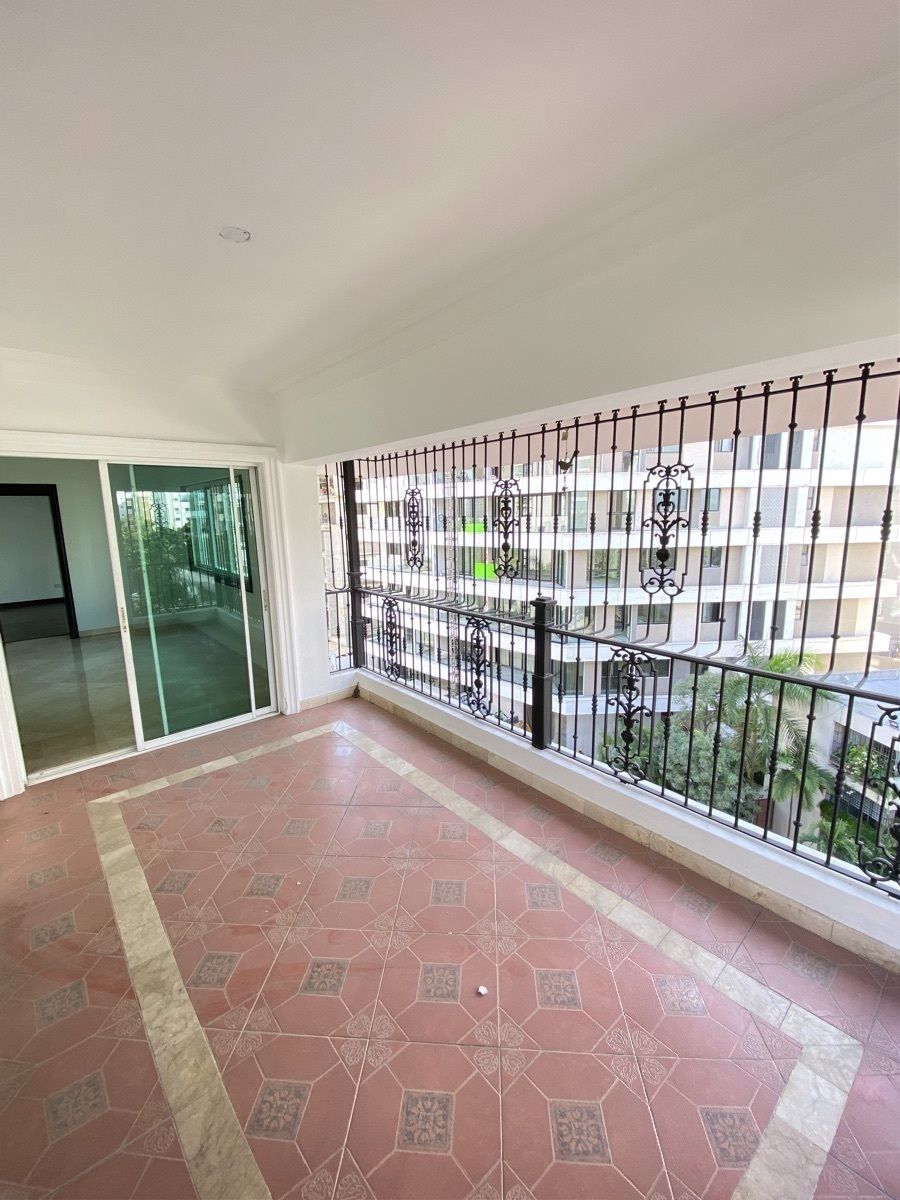 5 de 25: balcón tipo terraza 