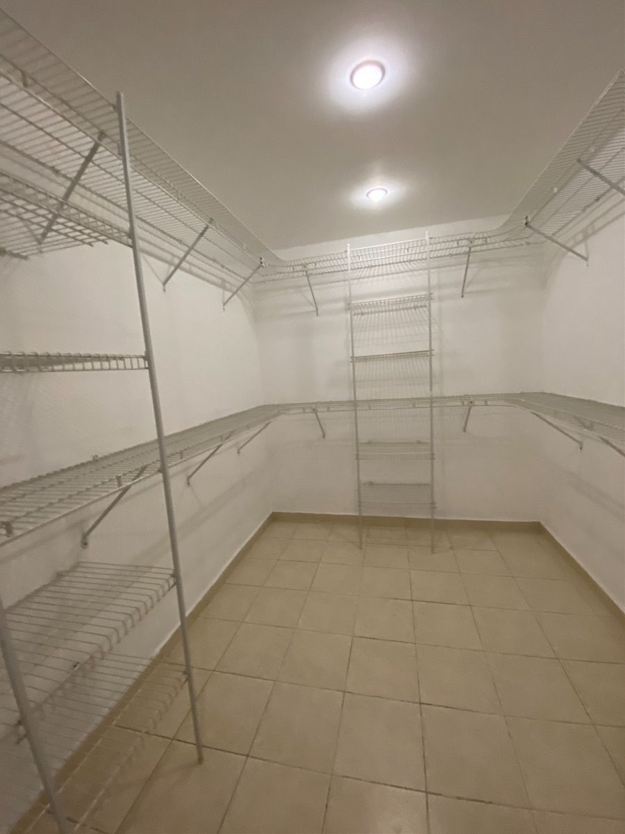 15 de 25: W/Closet hab . principal 