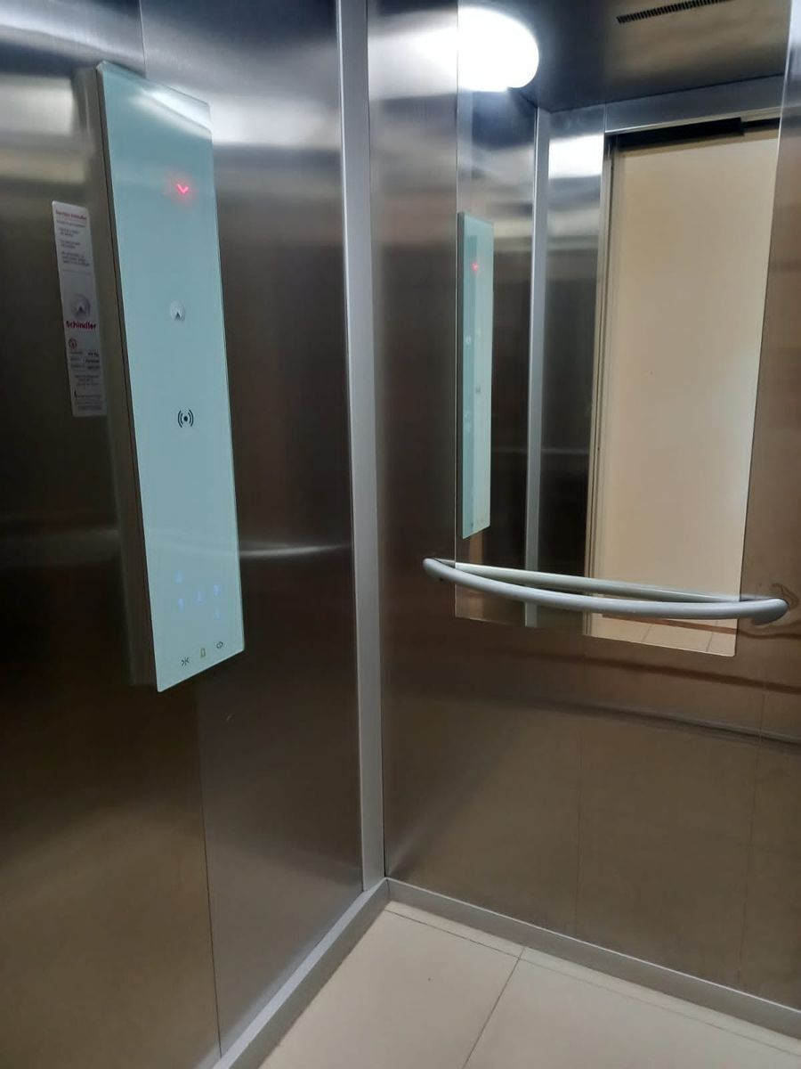 24 de 27: elevador