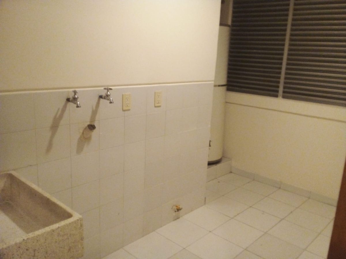 10 de 27: Área de Lavado 