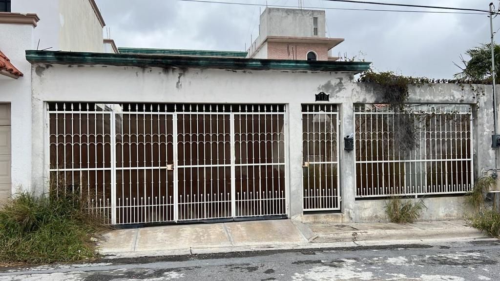 Casa en Venta en Fraccionamiento Las Fuentes sección Lomas, Reynosa,  Tamaulipas | EasyBroker