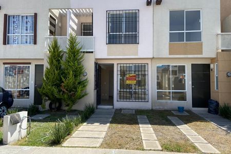 VENDO CASA MOD. OLIVOS, FRAC. LA FLORIDA, OTZOLOTEPEC, EDO. MEX. |  EasyBroker