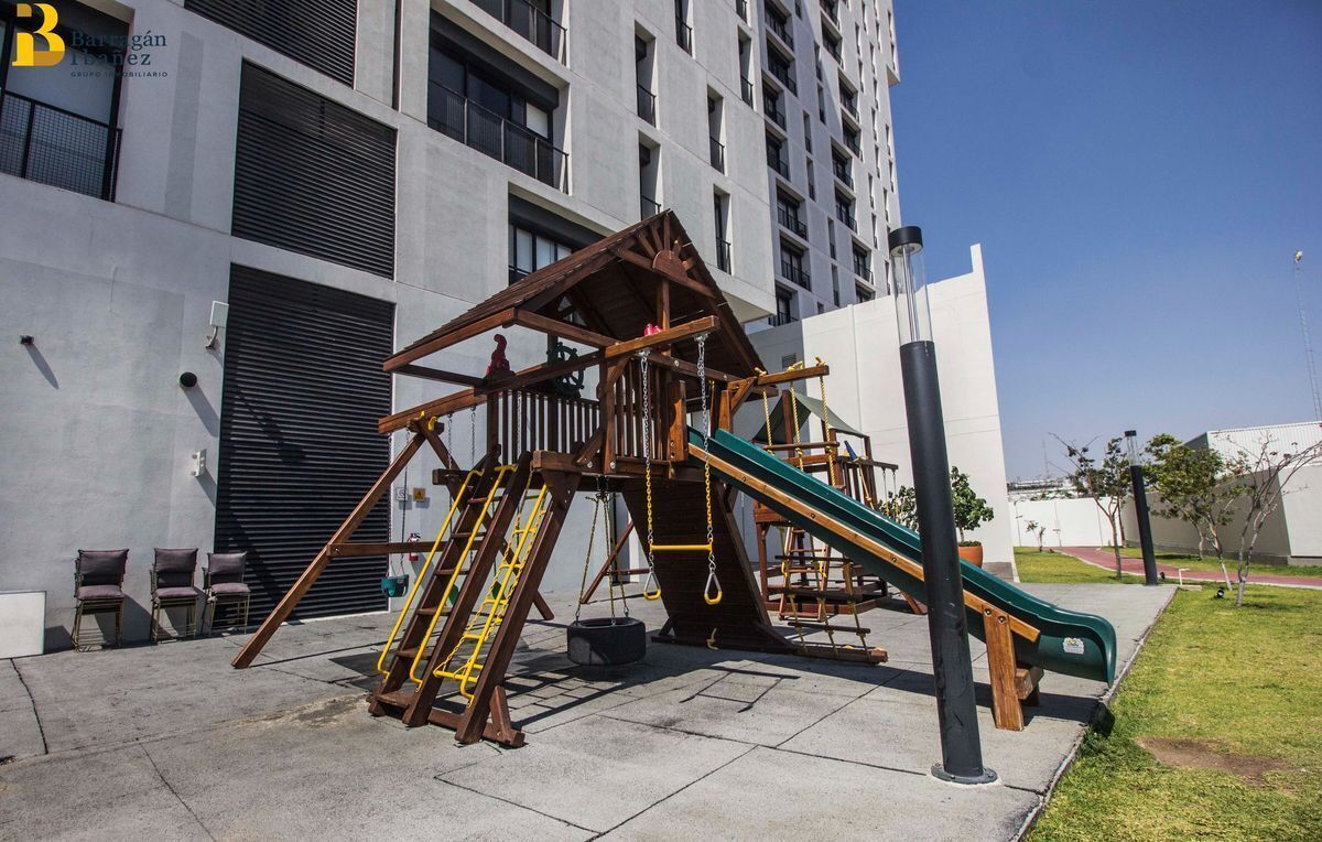 32 de 34: Área infantil