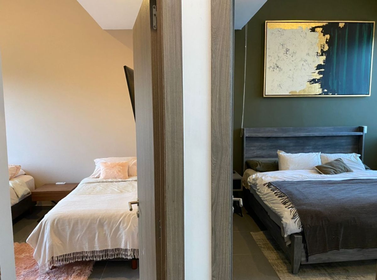 13 of 21: IZQ. RECAMARA 2, DERECHA RECAMARA PRINCIPAL