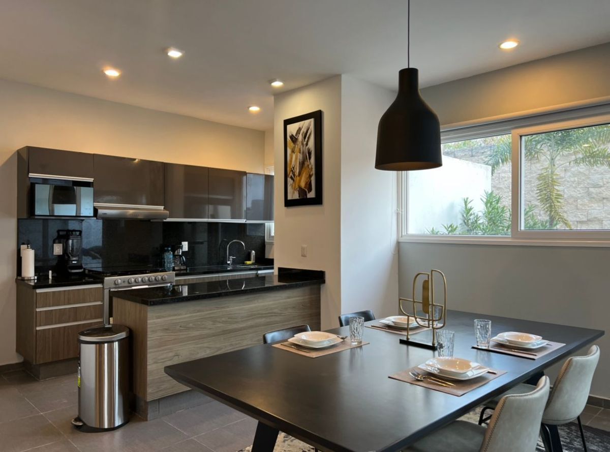 6 of 21: COMEDOR Y COCINA