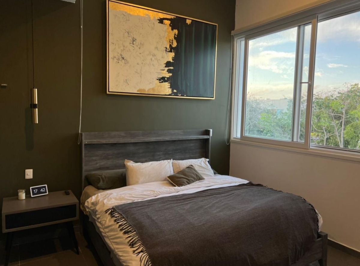 15 of 21: RECAMARA PRINCIPAL