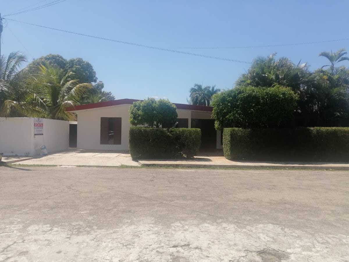Casa de Un Piso con Terreno de 400 m2 en Colonia Mexico, Merida, foto 1 de 14