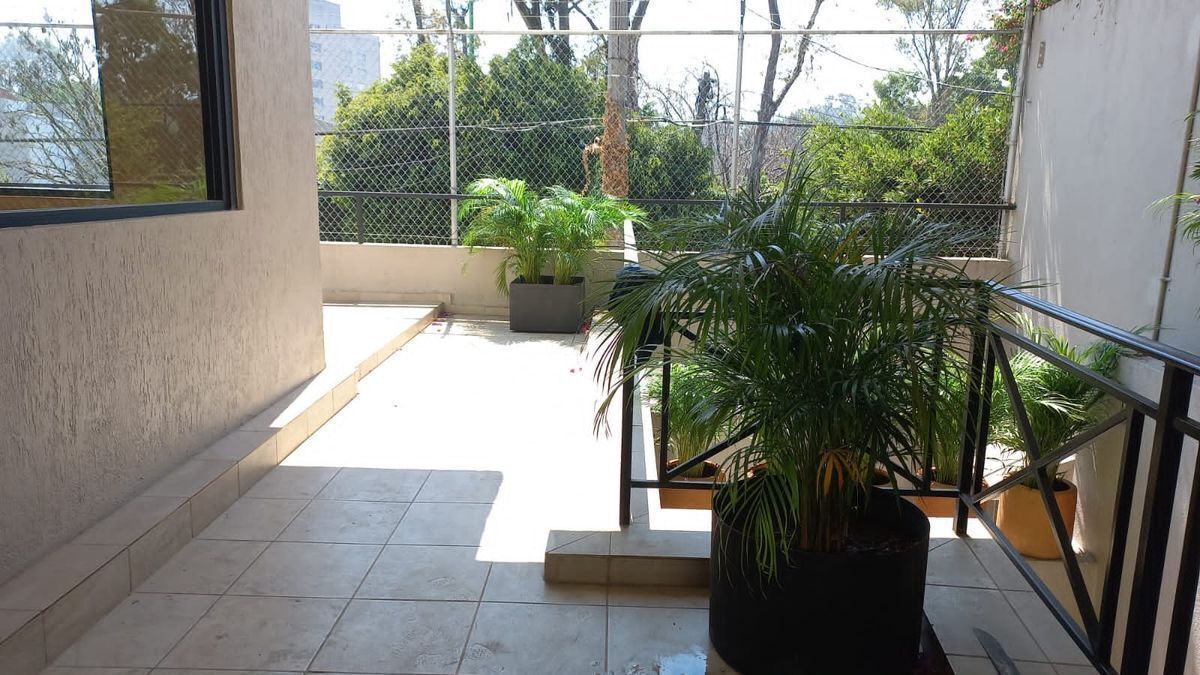 Pasillo para área de personal de servicios, foto 11 de 21