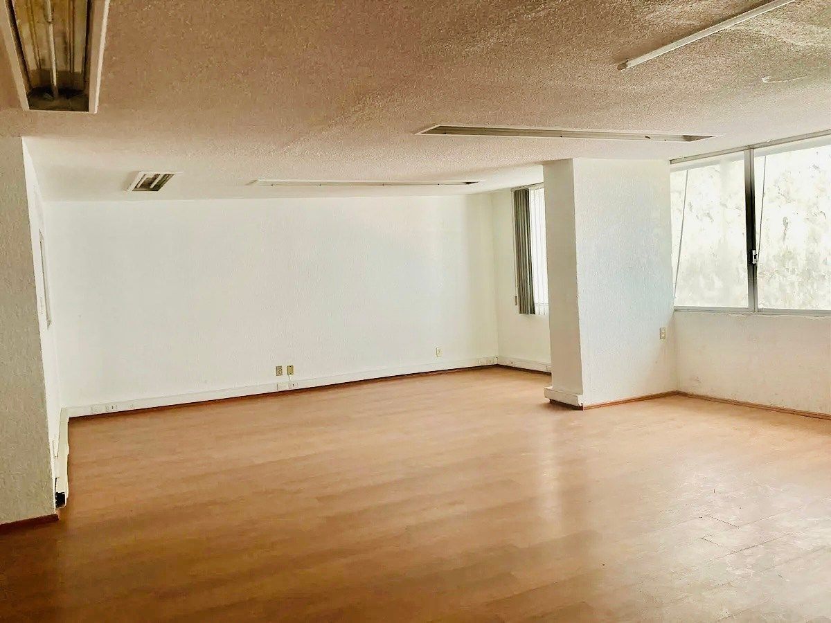 COMERCIO, SERVICIOS, CONSULTORIOS, REPRESENTACIONES OFICIALES/ POLANCO, foto 1 de 10