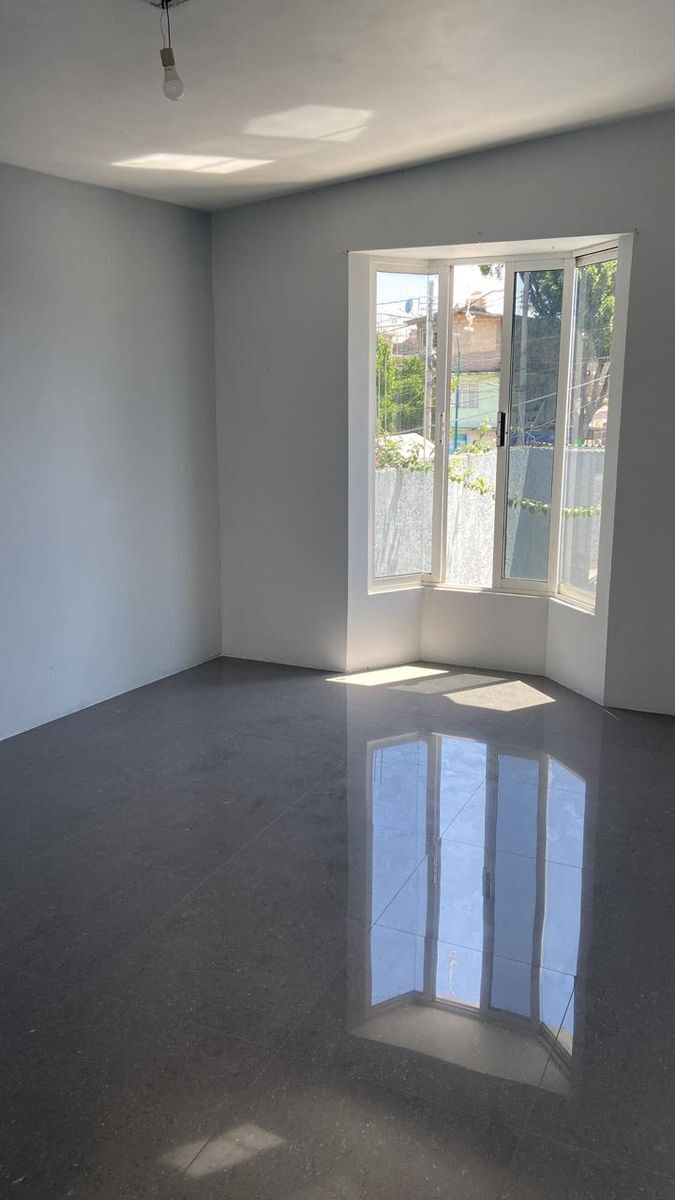 12 de 36: Recámara 2