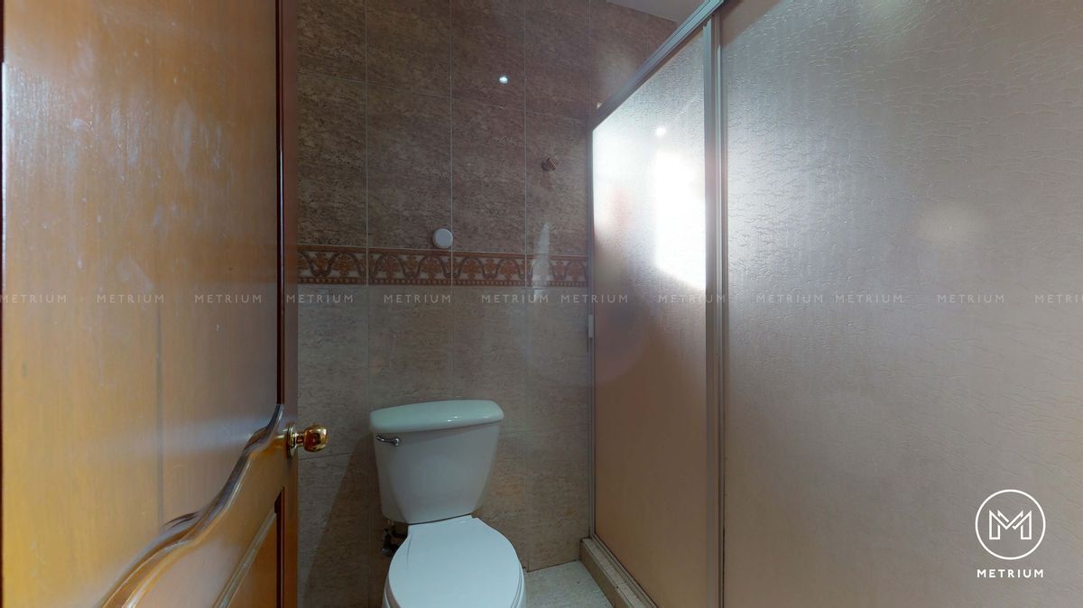 15 de 20: Baño de recamara secundaria 1 