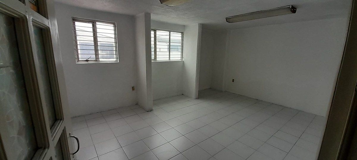 Area de oficinas, foto 7 de 15