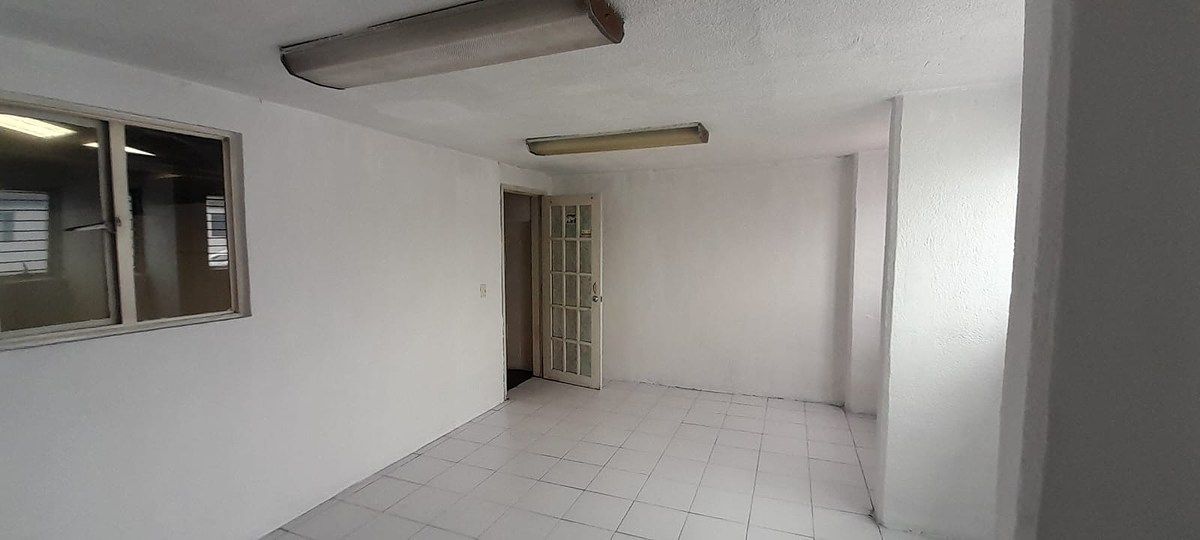 Area de oficinas, foto 8 de 15