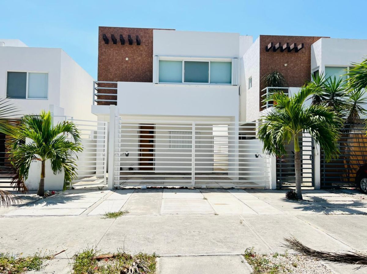 Residencia Amueblado de 3 Recámaras en Renta la Joya Playa del Carmen |  EasyBroker