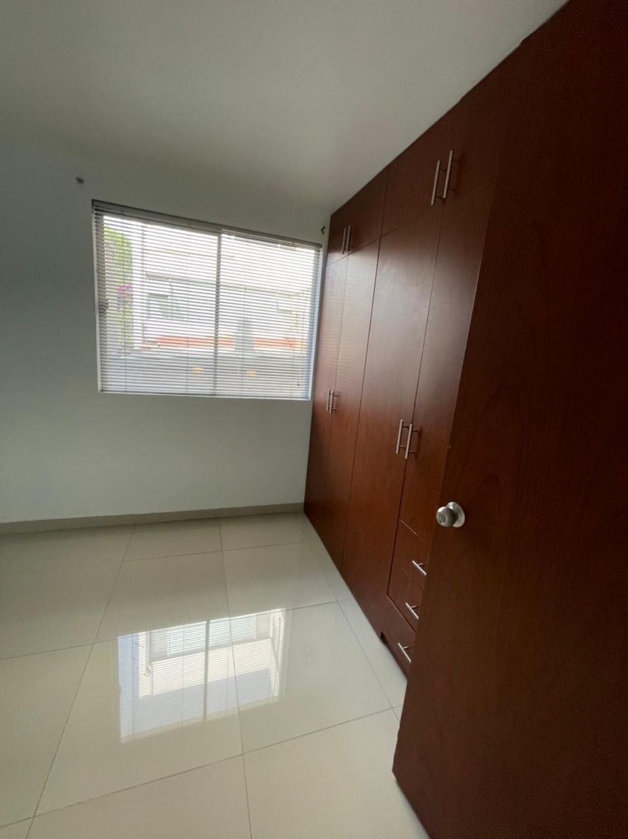 Apartment in Escandón II Sección, Miguel Hidalgo, photo 2 of 24