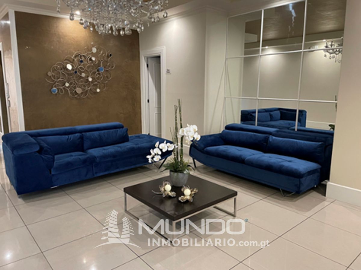 9 de 12: Elegante Lobby de espera