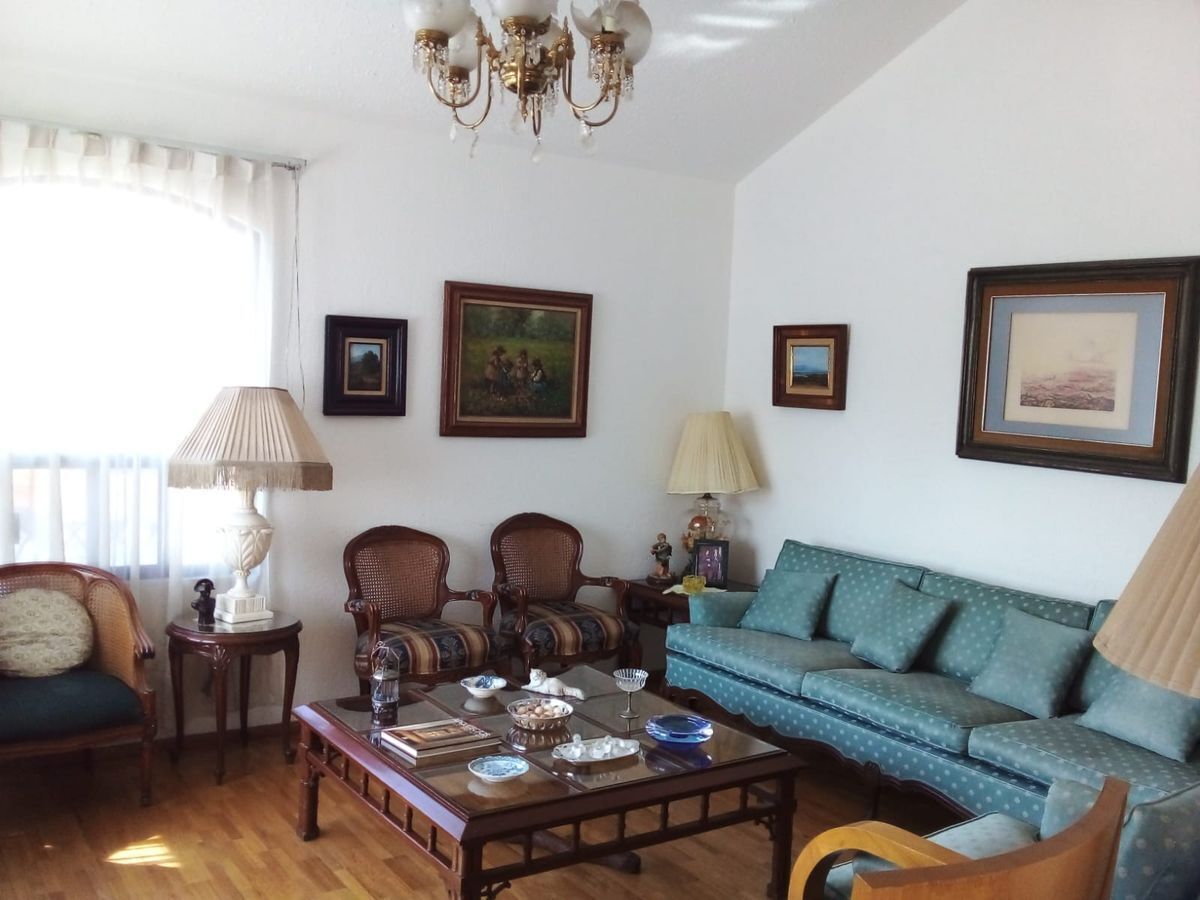 4 de 15: Casa en Venta Colonia Carretas Querétaro, excelente precio. 