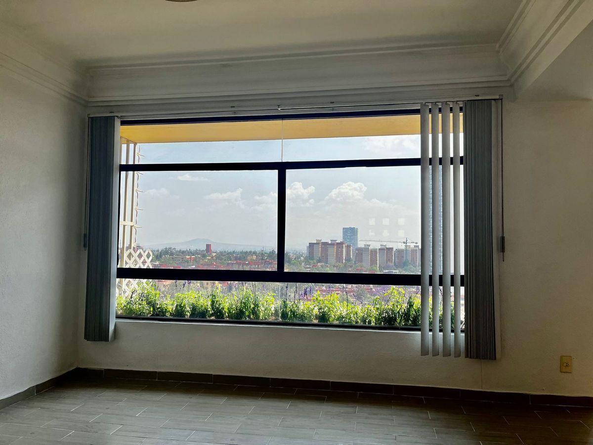 2 of 11: Recámara 1
