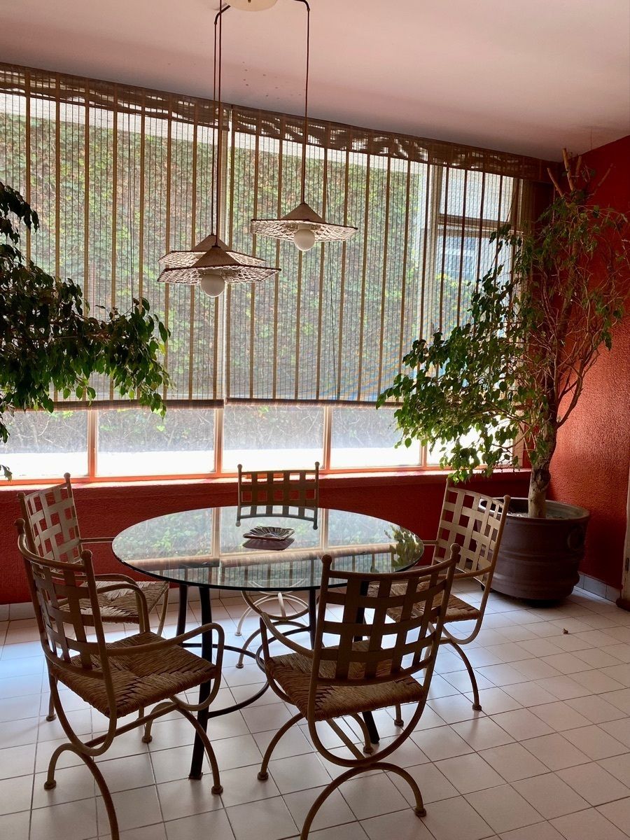 3 de 50: Antecomedor (nivel 2)