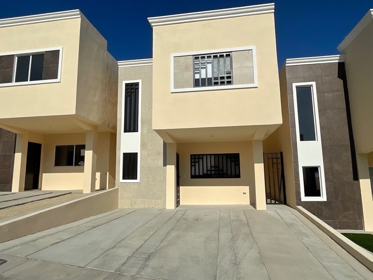 5 casas en venta en Urbi quinta del cedro, Tijuana, Baja+california -  