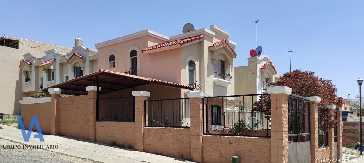 Casa en venta en Rio,Tomatlán, Urbi villa del río, Tonalá, Jalisco - Casas  y Terrenos