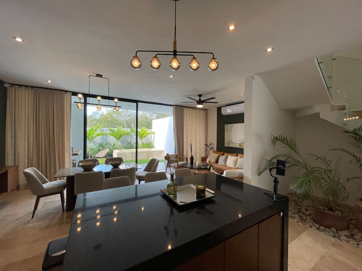 Casa en Venta en Mérida Yucatán en Privada en Temozón Norte