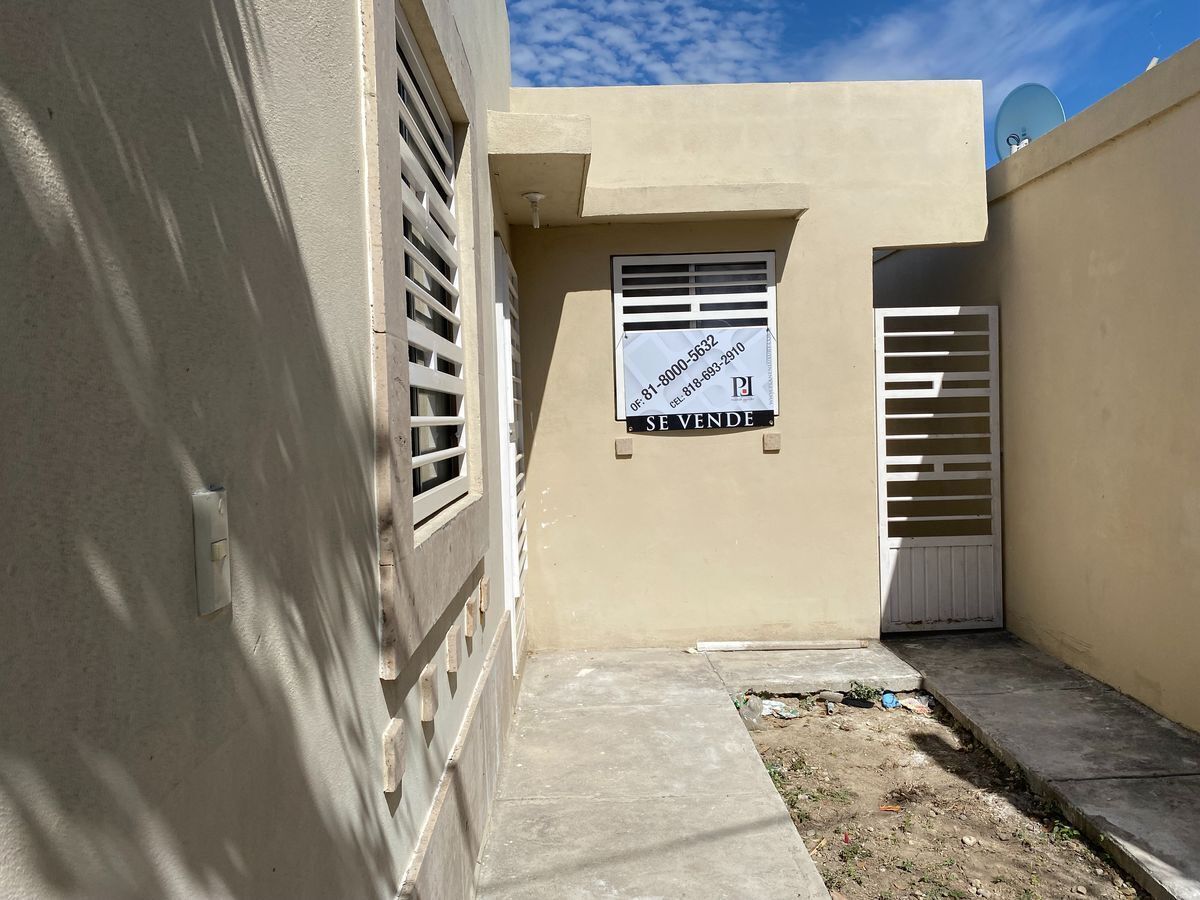 CASA EN VENTA LIBRE DE GRAVAMEN COL REAL SAN PEDRO ZUAZUA NUEVO LEON |  EasyBroker