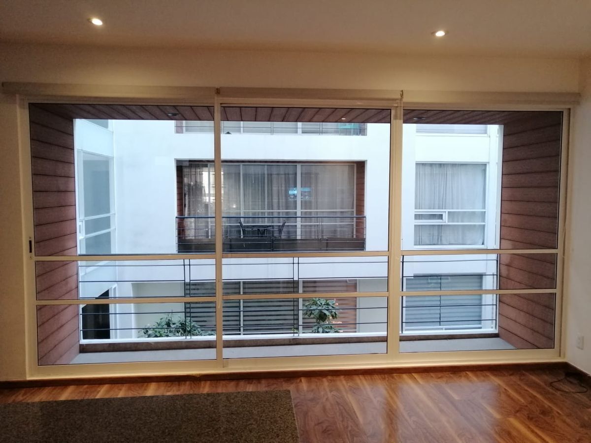 Bonito e confortável apartamento com comodidades, foto 1 de 24
