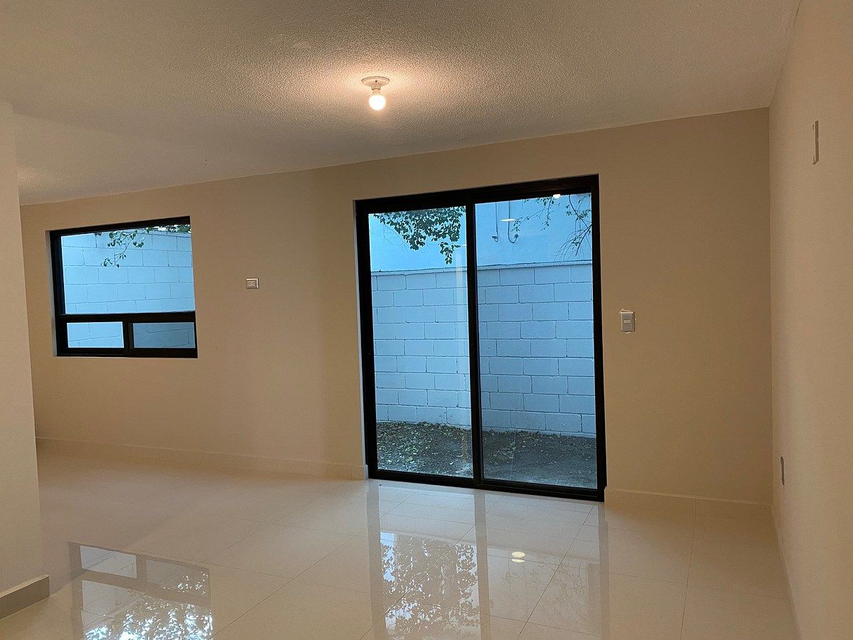 Casa en Del Paseo Residencial, Monterrey, foto 3 de 7