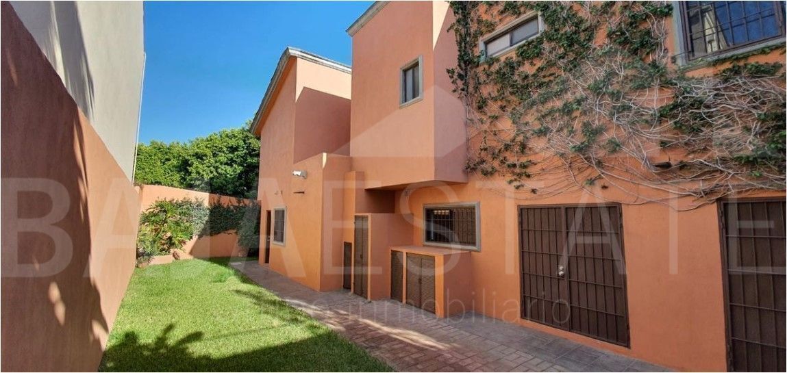 CASA EN VENTA EN HACIENDA AGUA CALIENTE TIJUANA