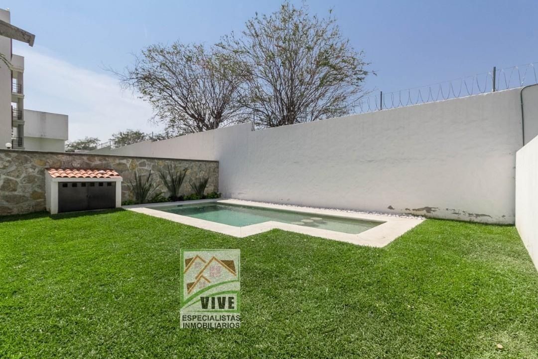 EXCELENTE CASA CON ALBERCA EN PREVENTA EN YECAPIXTLA MORELOS