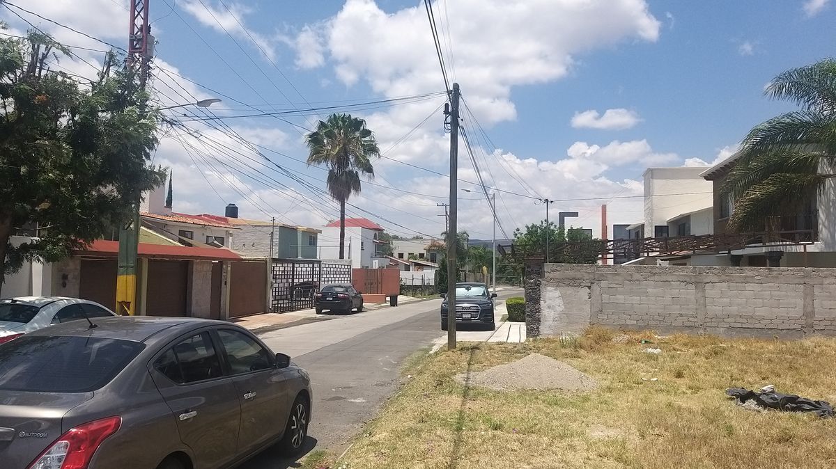 8 de 9