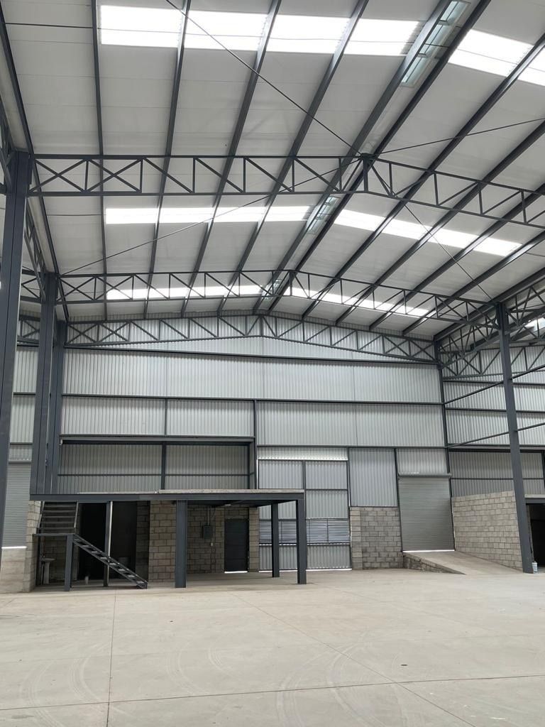 Industrial Warehouse in San Sebastián El Grande, Tlajomulco de Zúñiga, photo 7 of 8