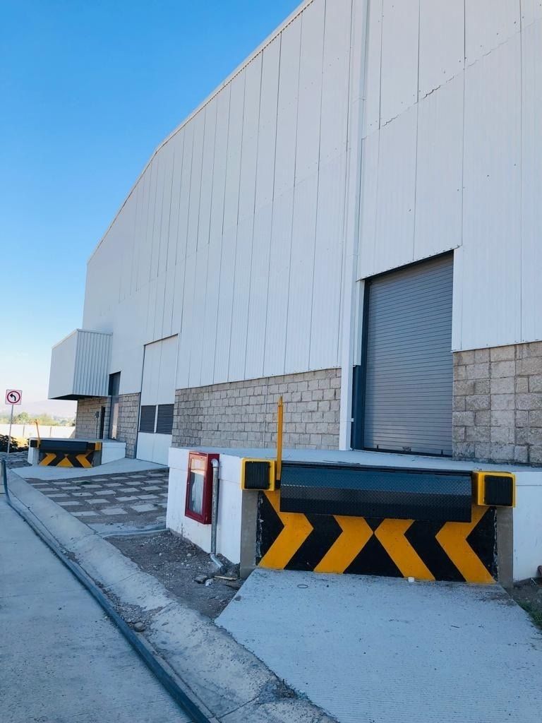 Industrial Warehouse in San Sebastián El Grande, Tlajomulco de Zúñiga, photo 2 of 8