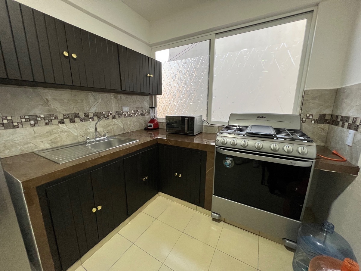 11 de 28: Cocina | Desayunador