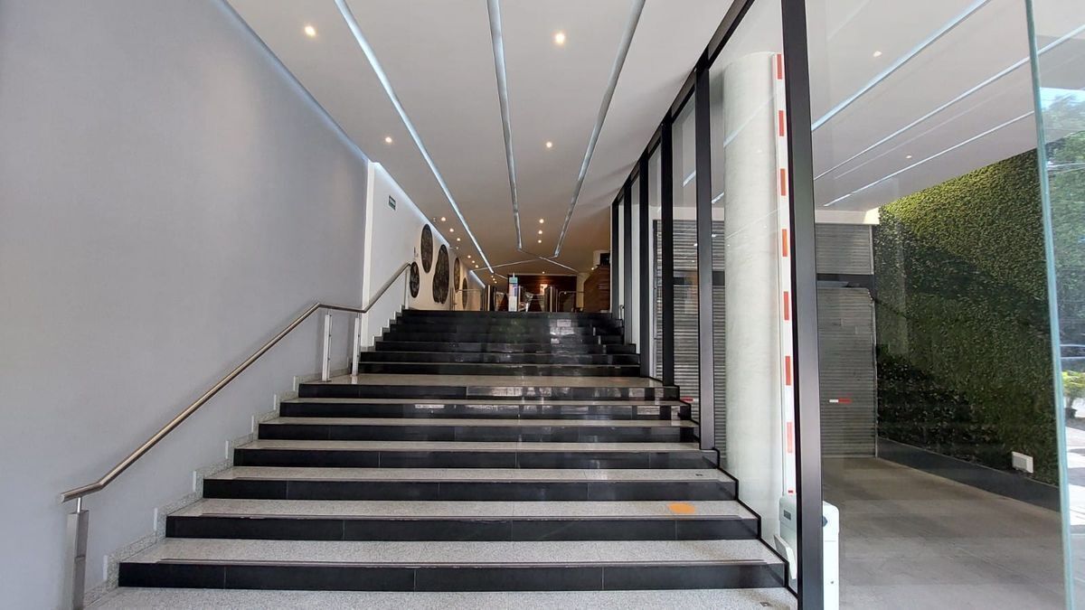 Excelente Oficina en Renta de 728 m2 en Juárez